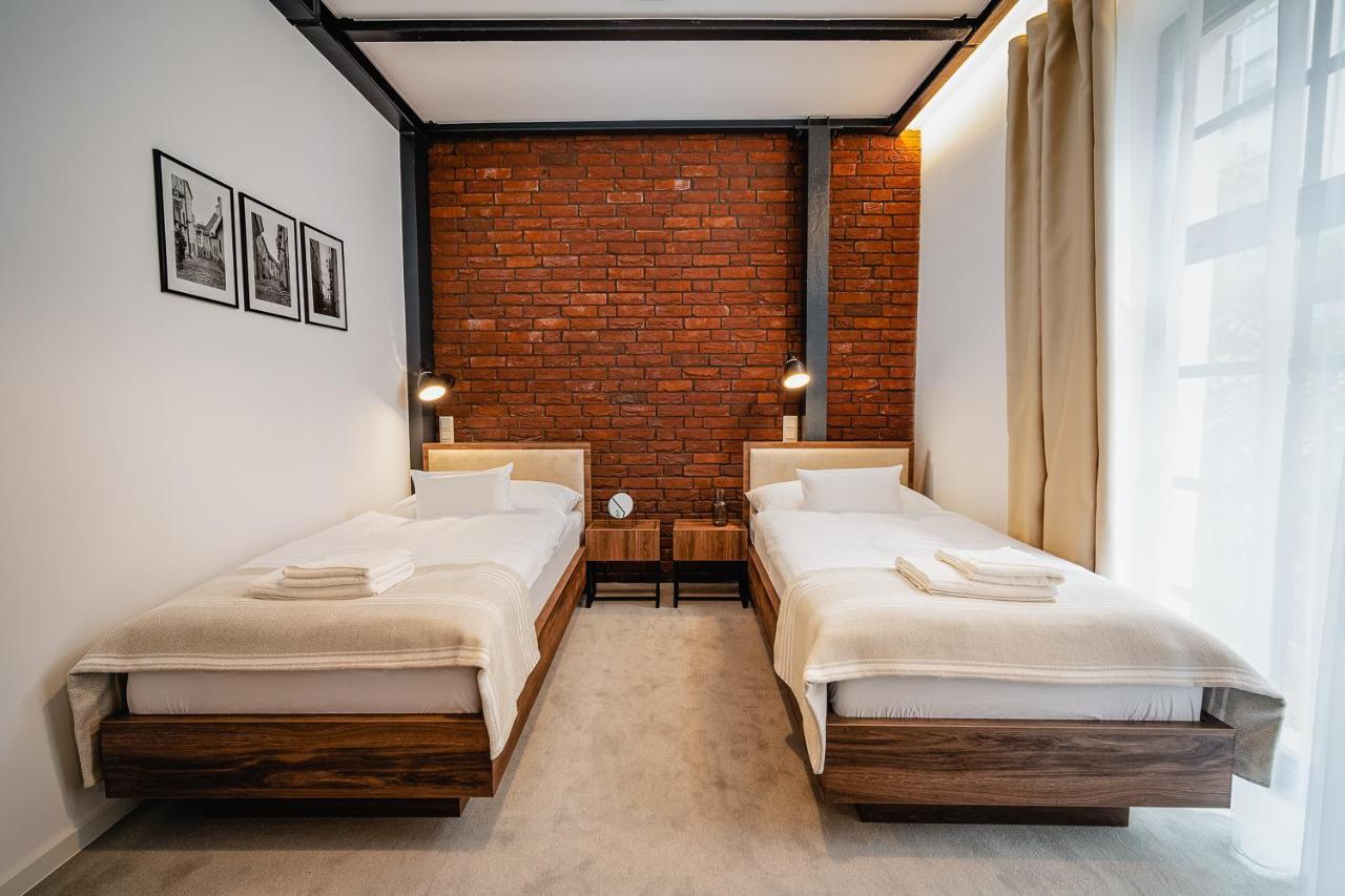Garni Hotel Dock Bratislava Eksteriør billede