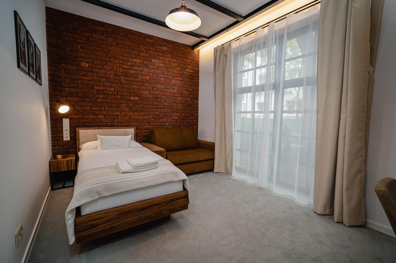 Garni Hotel Dock Bratislava Eksteriør billede