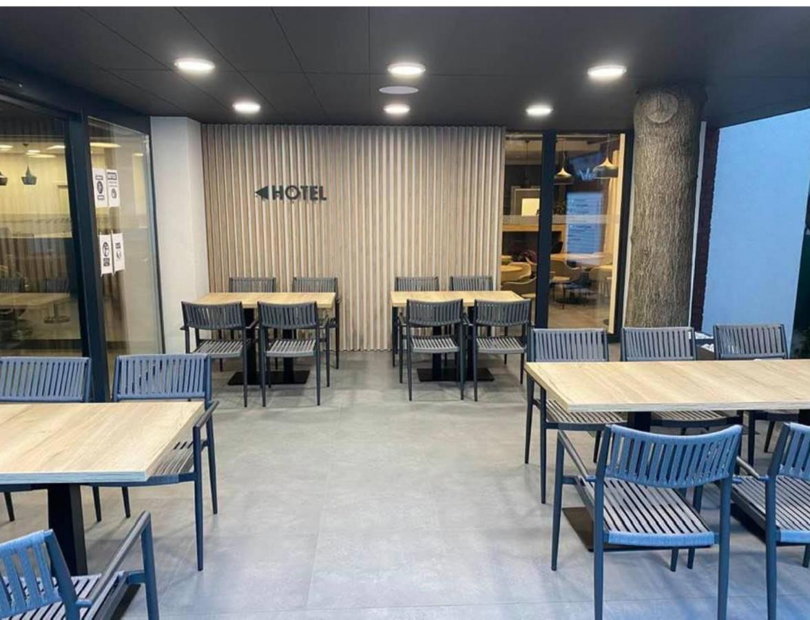 Garni Hotel Dock Bratislava Eksteriør billede